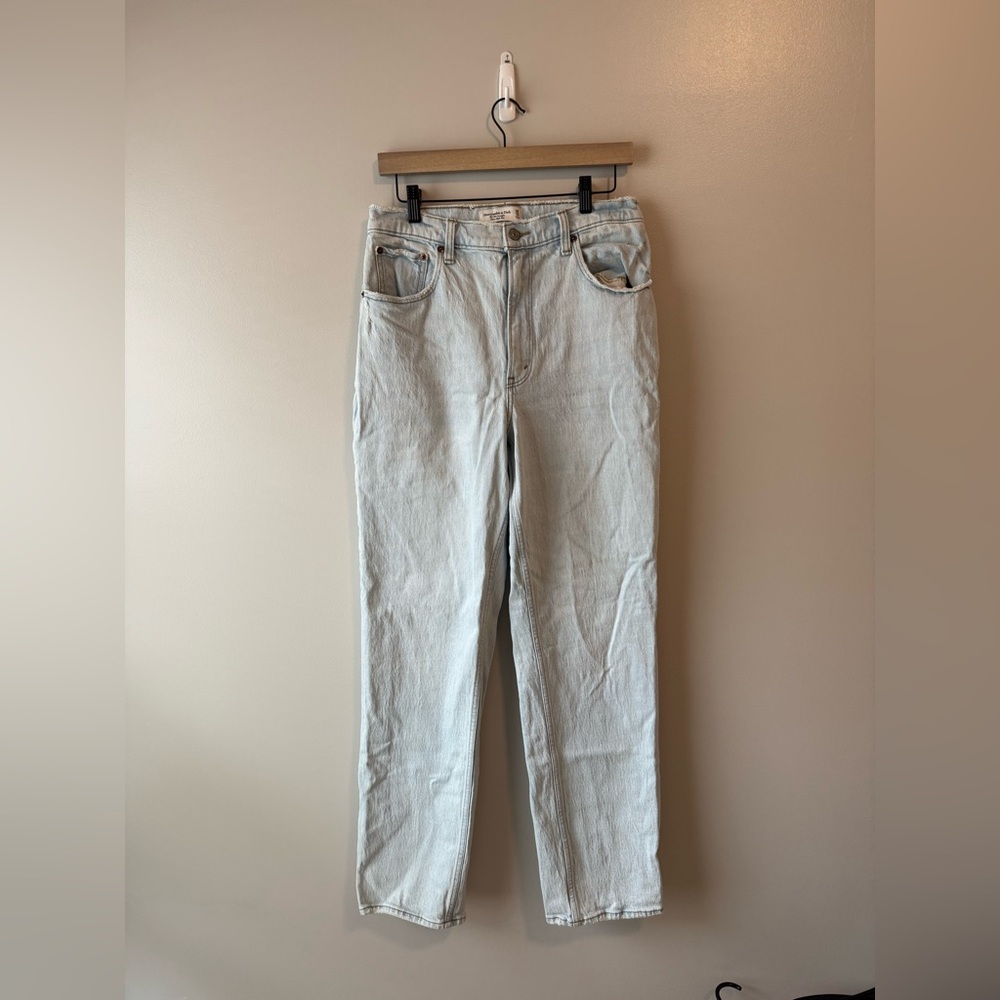 Abercrombie & Fitch 90s Straight Ultra High Rise